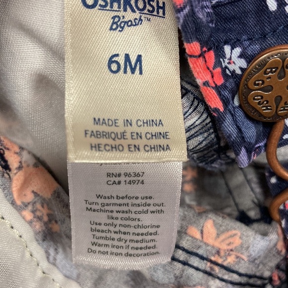 Oshkosh bright pink floral lightweight navy overalls 6m - Picture 6 of 7